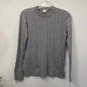 A New Day grey sweater. Excellent used. Medium. Fitted.